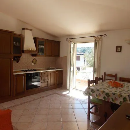 Casa Mare E Vacanze *